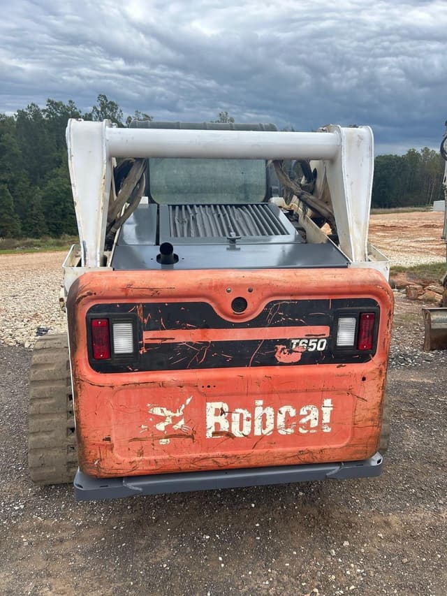 Image of Bobcat T650 equipment image 4