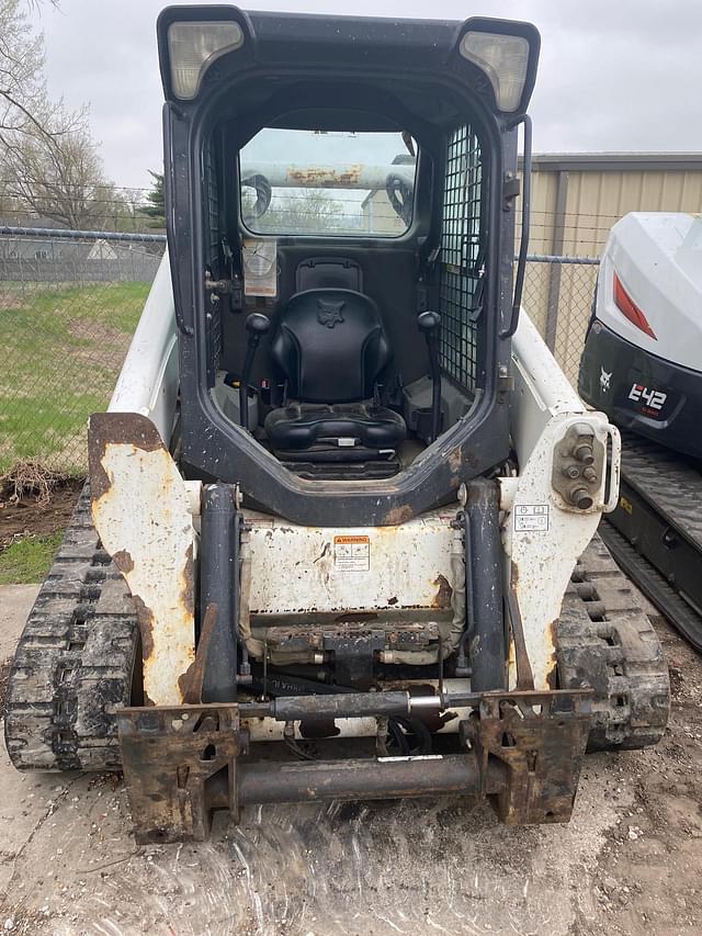 Image of Bobcat T650 equipment image 2