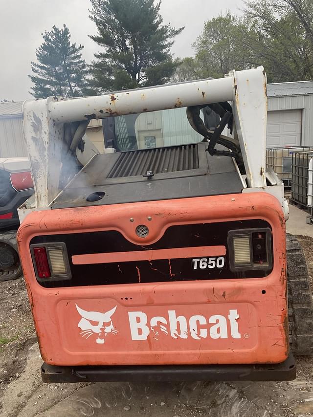 Image of Bobcat T650 equipment image 3