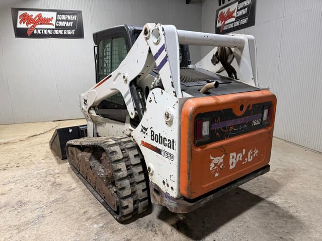 Image of Bobcat T650 equipment image 2