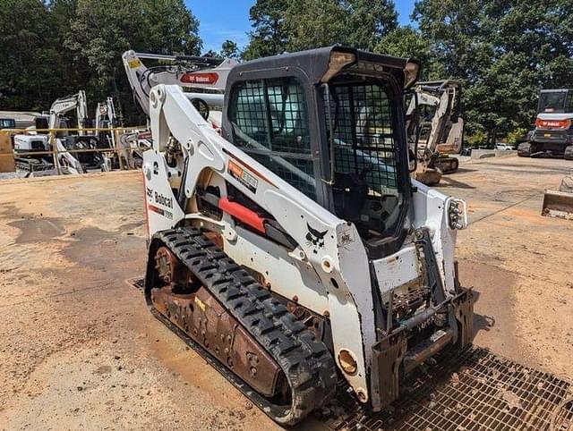 Image of Bobcat T650 equipment image 2