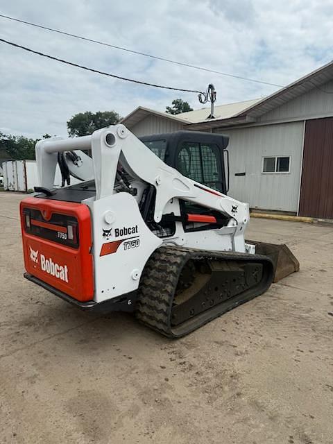Image of Bobcat T750 equipment image 4