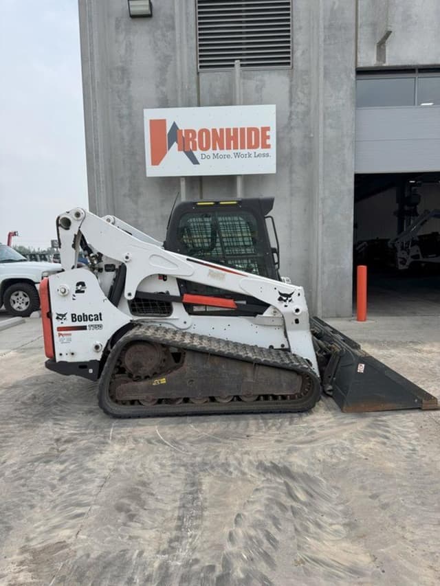 Image of Bobcat T750 equipment image 1