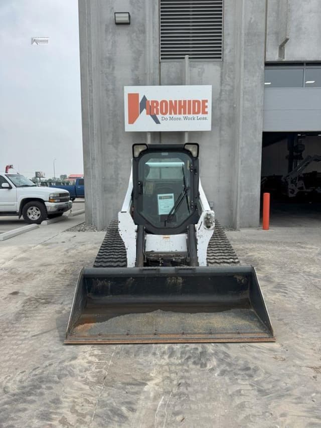 Image of Bobcat T750 equipment image 2