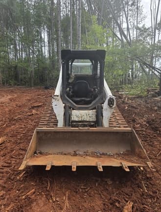 Image of Bobcat T750 equipment image 2