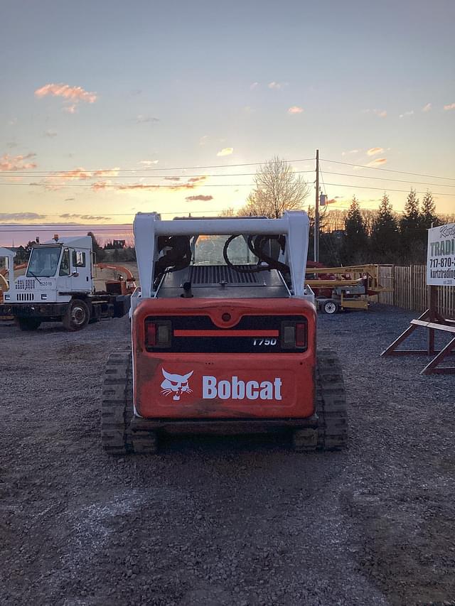 Image of Bobcat T750 equipment image 3