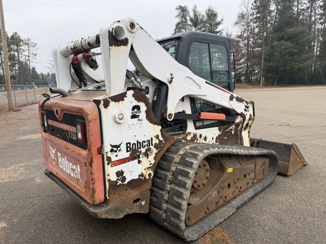 Image of Bobcat T750 equipment image 4