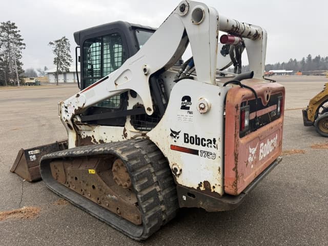 Image of Bobcat T750 equipment image 2