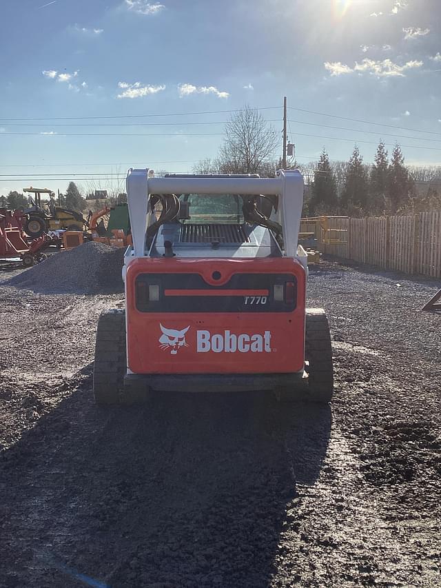 Image of Bobcat T770 equipment image 3