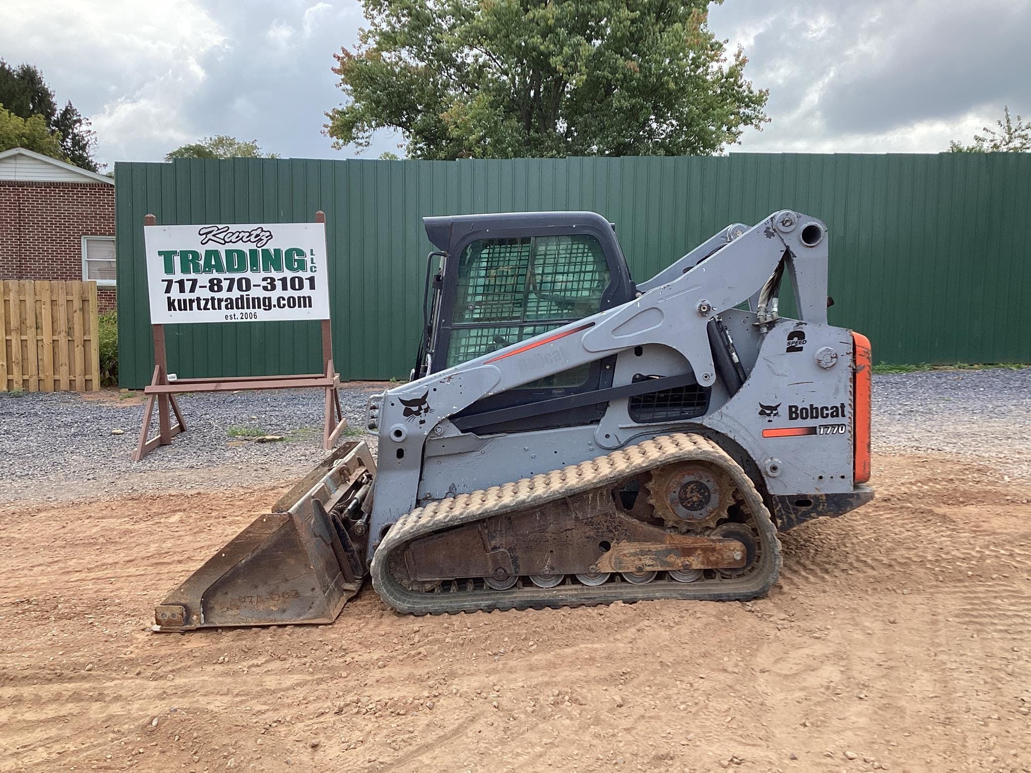 Main image Bobcat T770