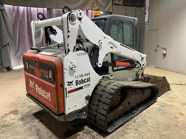 Image of Bobcat T770 equipment image 4