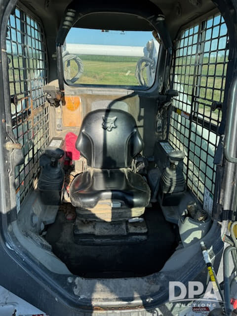 Image of Bobcat T870 equipment image 4