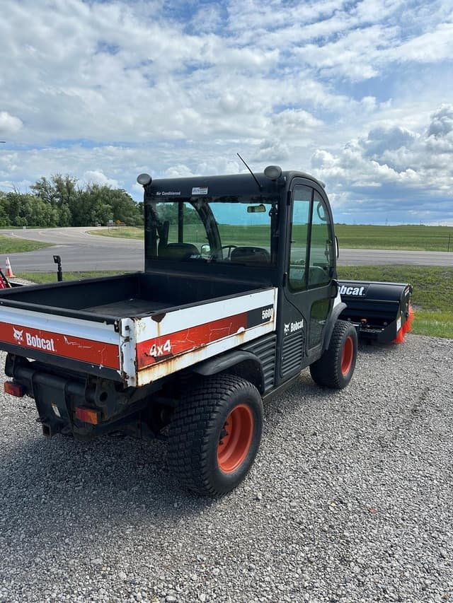 Image of Bobcat Toolcat 5600 equipment image 4
