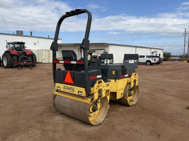 Image of Bomag BW138AD equipment image 4