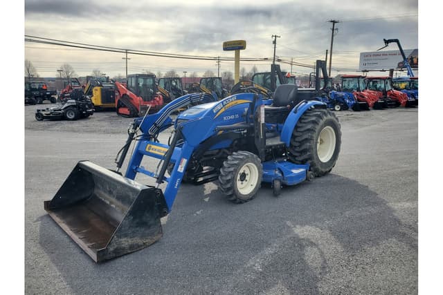 Image of New Holland Boomer 35 equipment image 4