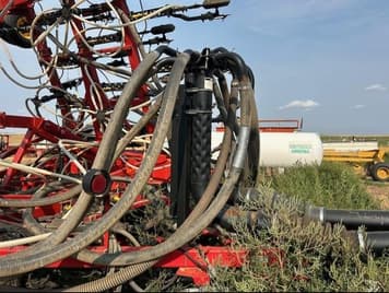 Main image Bourgault 3320