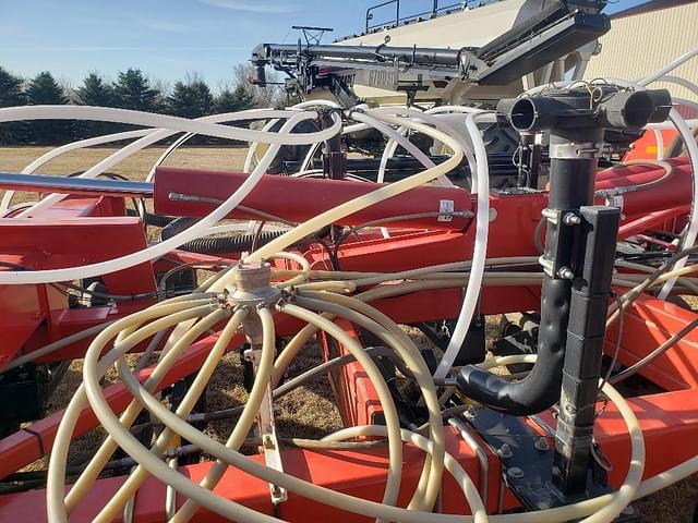 Image of Bourgault 3320-66 equipment image 3