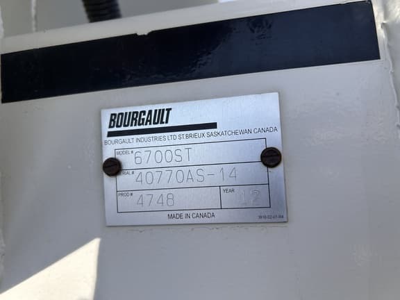 Image of Bourgault 3710 equipment image 2