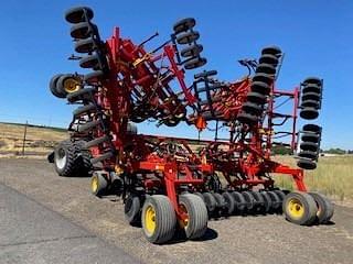 Image of Bourgault 5810 equipment image 4