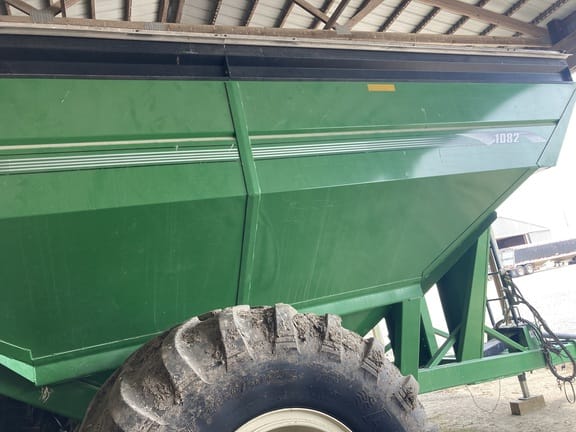 2012 Brent 1082 Equipment Image0