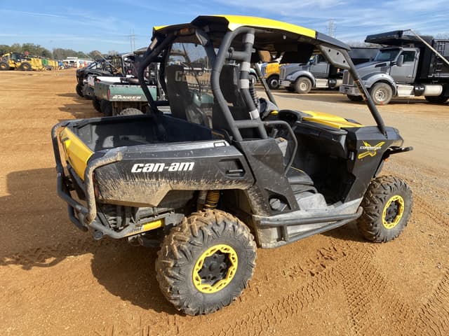 Image of Can-Am Commander equipment image 2