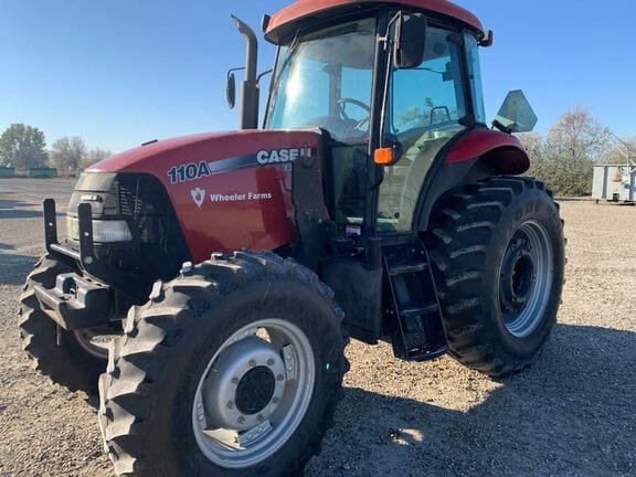 Main image Case IH Farmall 110A