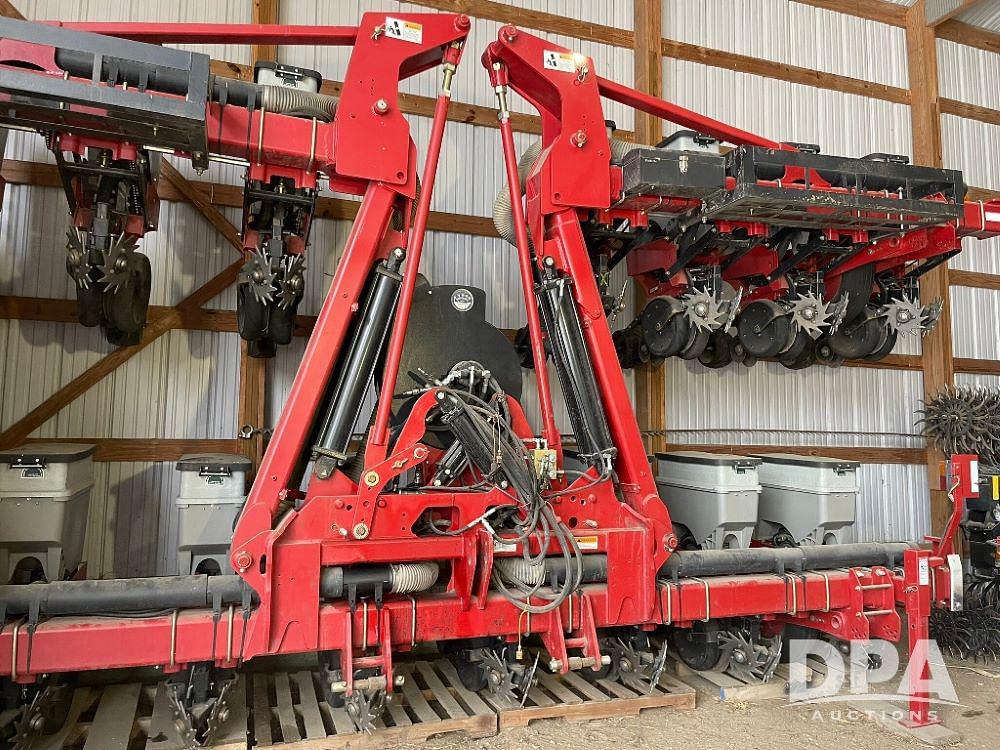 Image of Case IH 1230 Primary image