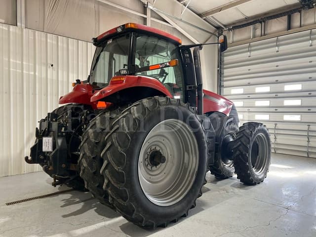 Image of Case IH Magnum 315 equipment image 4