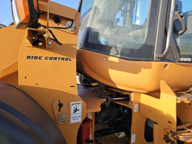 Image of Case 521E equipment image 4