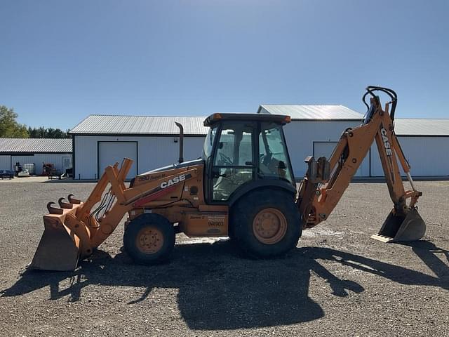 Image of Case 590 Super M equipment image 1