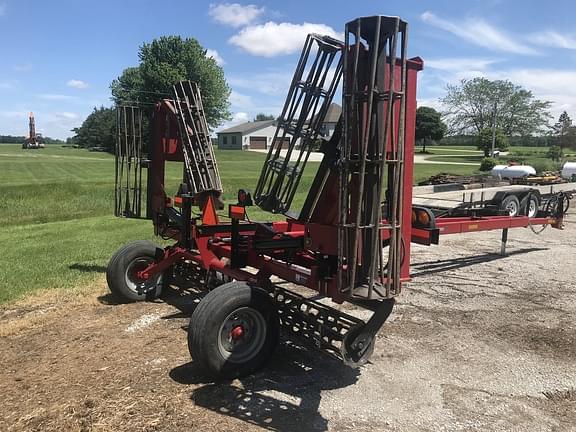 Image of Case IH 110 equipment image 2