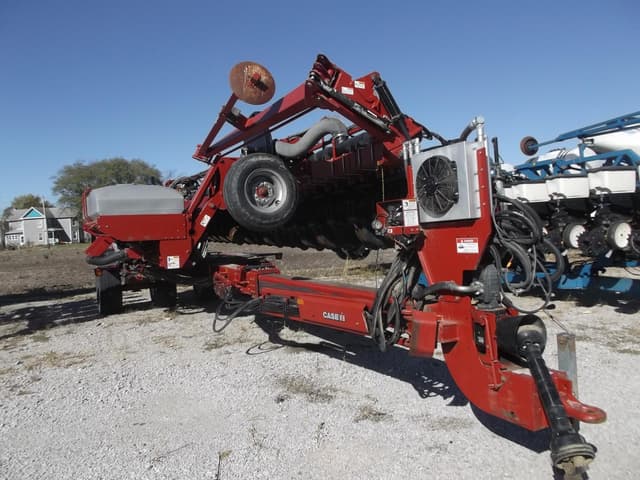 Image of Case IH 1240 equipment image 4