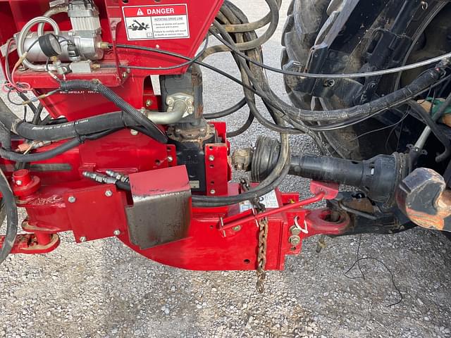 Image of Case IH 1240 equipment image 1