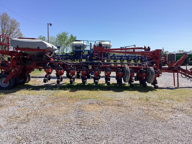 Image of Case IH 1250 equipment image 1