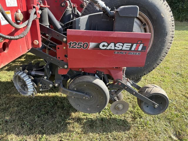 Image of Case IH 1250 equipment image 4