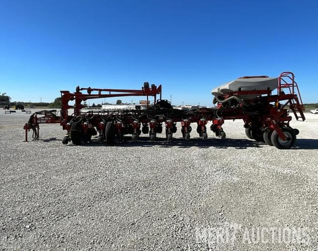 Image of Case IH 1250 equipment image 1