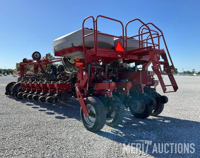 Image of Case IH 1250 equipment image 2