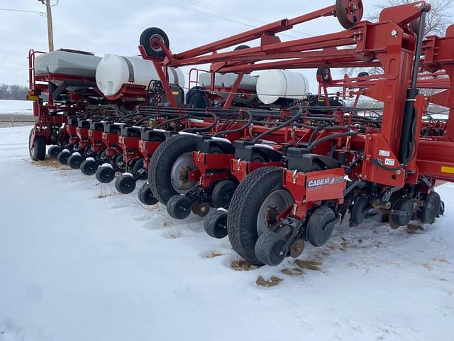 Image of Case IH 1250 equipment image 1