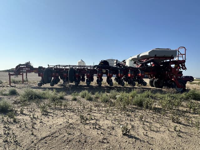 Image of Case IH 1250 equipment image 3