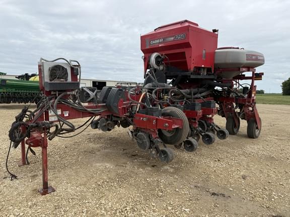 Image of Case IH 1250 Primary image