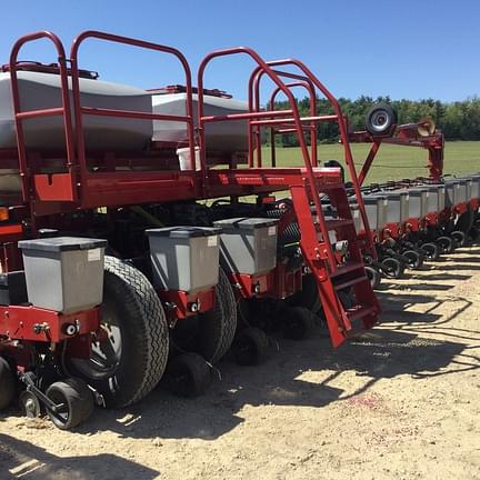 Image of Case IH 1250 equipment image 3