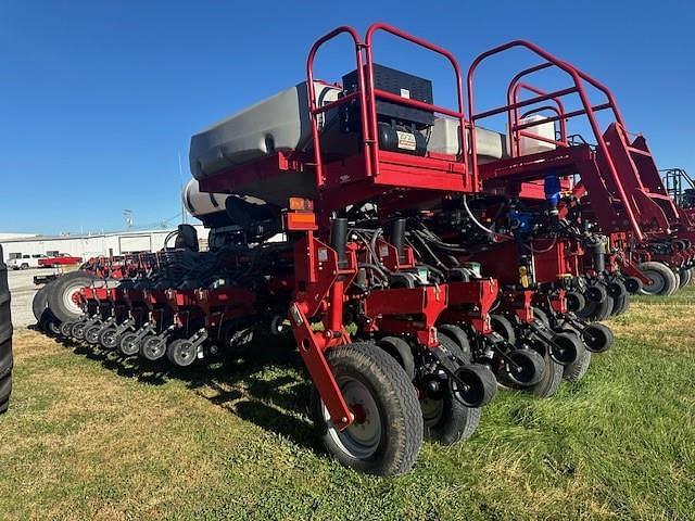 Image of Case IH 1250 equipment image 1