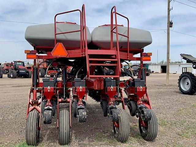 Image of Case IH 1250 equipment image 3