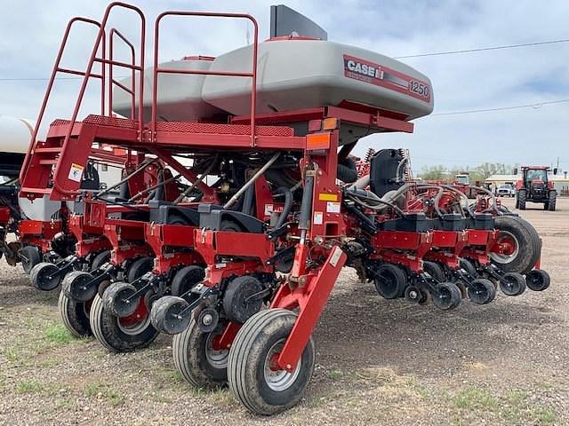 Image of Case IH 1250 equipment image 4