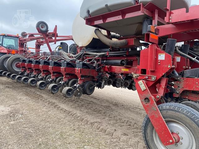 Image of Case IH 1250 equipment image 1