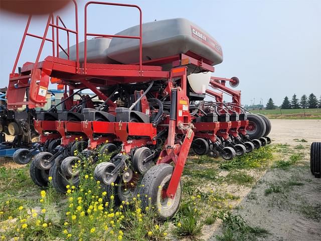 Image of Case IH 1250 equipment image 1