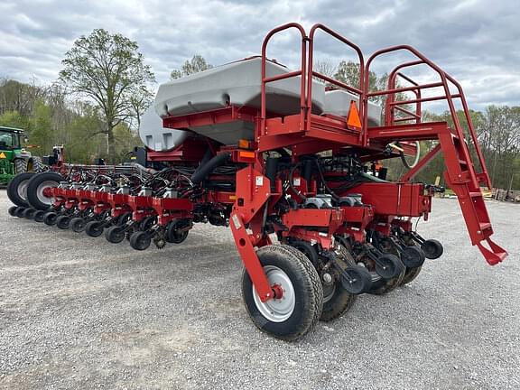 Image of Case IH 1250 equipment image 4