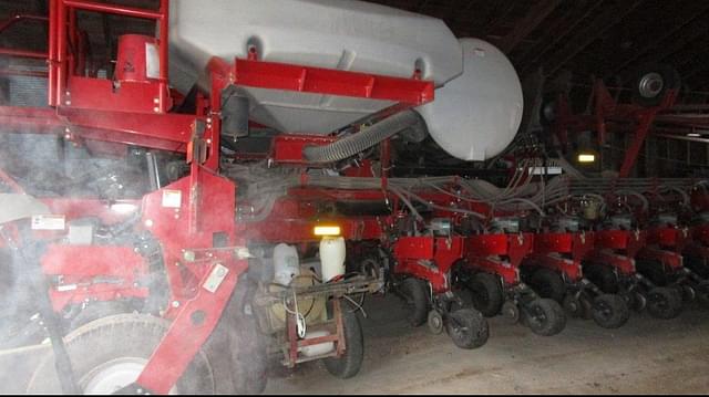 Image of Case IH 1250 equipment image 1