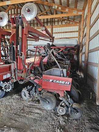 Image of Case IH 1250 equipment image 3