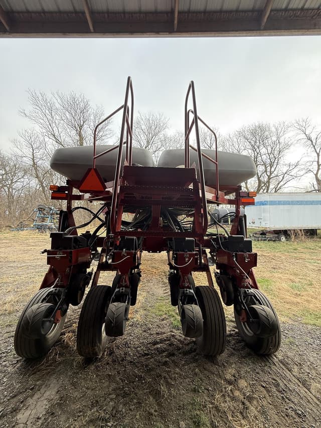 Image of Case IH 1250 equipment image 3